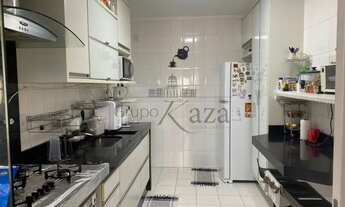 Imagem 6: Apartamento no Esplanada com 3 Dormitórios, Vista Livre, Andar Alto, Armários e 2 Vagas!