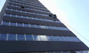 Imagem 2: Prédio novo, nunca utilizado, no centro de São Bernardo do Campo