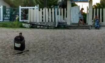 Imagem 4: Oportunidade!! Condomínio Fechado, Frente a Praia, Casa com 3/4, Suíte, Mobiliada, Ilha It