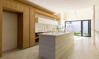 Imagem 4: Oportunidade! Casa com 3 suítes, lazer com piscina