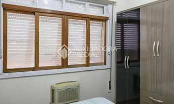 Imagem 4: Apartamento com 2 quartos mobiliado no bairro Menino Deus