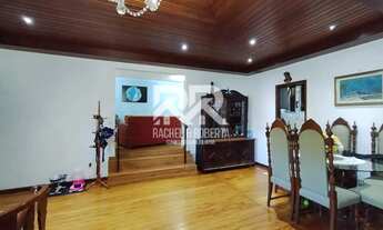 Imagem 2: Casa com Conforto e Infraestrutura Completa no Coração do Alto!