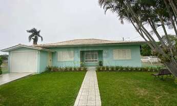 Imagem: Casa à venda em Criciúma-SC, bairro Santa