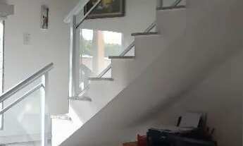 Imagem 4: Casa localizada em Porto da roça saquarema. 260 m2, 3 quarto, 3 suítes, área gourmet, pisc