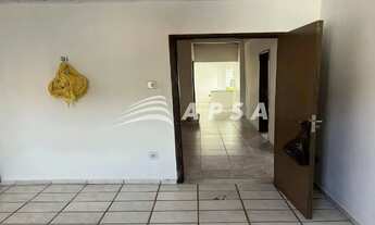 Imagem 5: CASA COM DOIS QUARTOS NOS BARRIS ALUGO CASA, IMÓVEL VAZIO COM 200M² NO 1° ANDAR, COMPOSTO