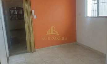 Imagem 15: Casa na Sessenta, com 7 quartos, sendo 2 suítes, 3 banheiros, sala, cozinha, 3 vagas garag