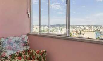 Imagem 4: Amplo apartamento com 03 quartos e dependência completa, vaga coberta e elevador, no Rio