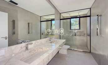 Imagem 5: REVENDA DE APARTAMENTO COM 3 SUÍTES NO MELHOR DO BATEL Apartamento Com 3 Suítes No Melhor