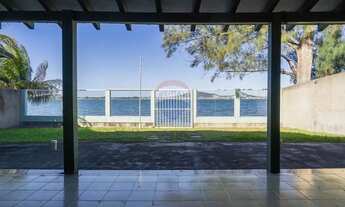 Imagem: Casa Pé na areia em São Pedro da Aldeia