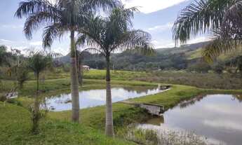 Imagem 5: Espaço Exclusivo em Votorantim: Salão de 500m² em Terreno de 5.000m² no Meio da Natureza