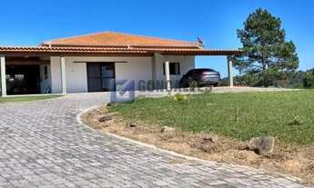 Imagem 2: Chácara à venda em Tapiraí (Do Turvo) 3 suítes, 260 m², terreno de 3.400 m²