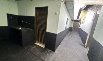 Imagem 2: Barracão 3 cômodos 800,00 reais