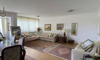 Imagem 6: Totalmente reformado. No melhor ponto da região. Ensolarado, vista e solarização indevassá