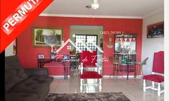 Imagem: Chácara com 02 casas, 5 dormitórios à