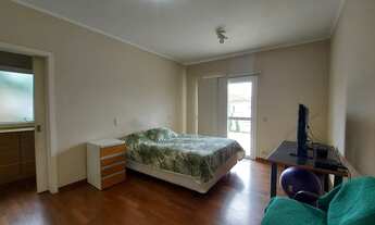 Imagem 7: Sobrado para venda possui 313 metros quadrados com 3 quartos em Jardim Santa Helena - São