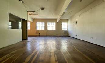 Imagem 4: Sala/Conjunto para aluguel possui 260 metros quadrados com 10 quartos