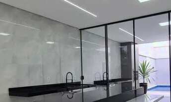 Imagem 4: Casa de condomínio para venda possui 178 metros quadrados com 3 quartos