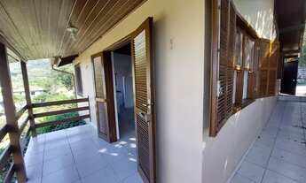 Imagem 2: Casa para aluguel possui 50 metros quadrados com 1 quarto em Lagoa da Conceição - Florianó