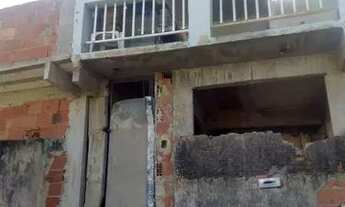 Imagem: Vendo uma casa inacabada