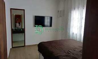 Imagem 4: Casa para venda tem 100 metros quadrados com 4 quartos em Centro - Mongaguá - SP