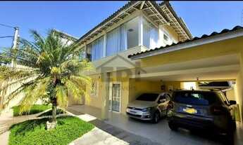 Imagem: Casa à venda no bairro Piratininga - Niterói/RJ