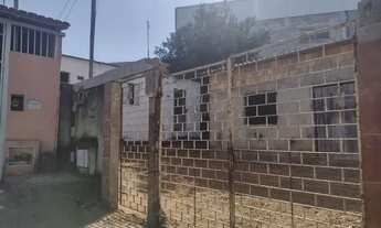 Imagem 4: Lote com duas casas