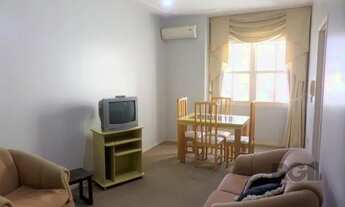 Imagem 2: Apartamento no bairro Santa Cecília de 2 dormitórios desocupado