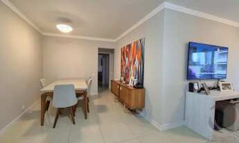 Imagem 2: Apartamento para venda tem 122 metros quadrados com 3 quartos em Centro - Florianópolis