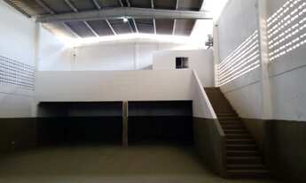 Imagem 2: Galpão industrial