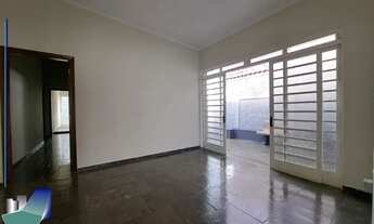 Imagem 3: RIBEIRÃO PRETO - Casa Padrão - JARDIM MOSTEIRO
