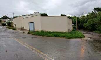 Imagem 3: Casa com 3 quartos sendo 2 suítes, 4 banheiro, cozinha americana, área de serviço, piscina