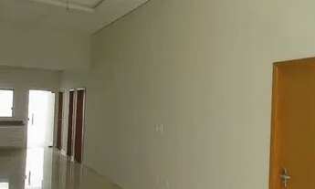 Imagem 4: Alugo casa | 3 quartos| não paga água |portão eletrônico