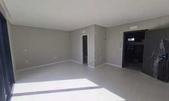 Imagem: APARTAMENTO Localizado a poucos metros do