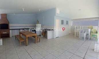 Imagem 3: Apartamento de 2 dormitórios, com garagem e excelente localização, no Canto do Forte