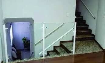 Imagem 3: Casa para venda tem 260 metros quadrados com 3 quartos em Cambeba - Fortaleza - CE