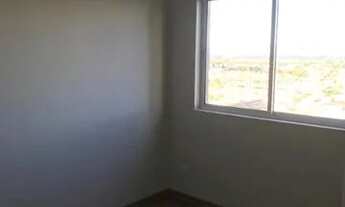 Imagem 2: Apartamento com dois quartos em frente ao terminal do pinheirinho R$ 1500,00