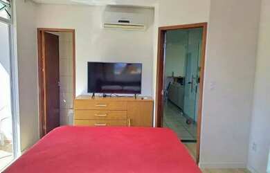 Imagem 4: Casa para venda tem 330 metros quadrados com 4 quartos em Centro - São Roque - SP