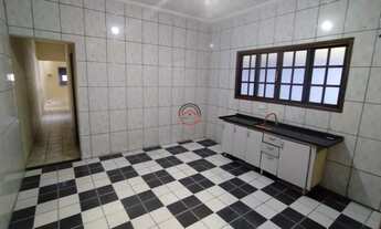 Imagem 6: Casa de vila sobrado para aluguel possui 80 metros quadrados com 2 quartos