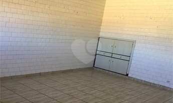 Imagem 7: Sobrado 3 dormitórios com armários embutidos...Dependência de empregada completa