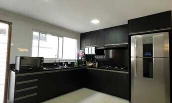 Imagem 3: Sobrado para aluguel possui 160 metros quadrados com 3 quartos