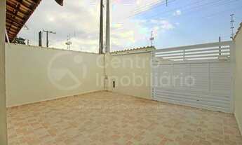 Imagem 2: CASA à venda com piscina e 3 quartos em Itanhaém, no bairro Tupy