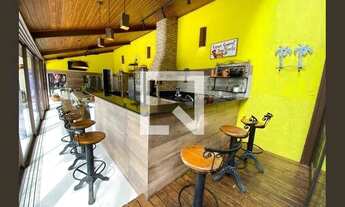 Imagem 5: Casa à Venda - Bandeirantes, 4 Quartos, 400 m2