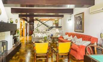 Imagem 2: Casa à venda Alameda Eduardo Guimarães, Três Figueiras - Porto Alegre