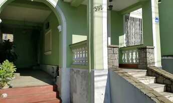 Imagem: Sobrado para venda tem 450 metros quadrados