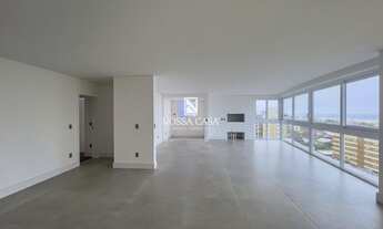 Imagem 1: Apartamento com 4 suítes, lavabo, alto padrão na Silva Jardim em Torres/RS