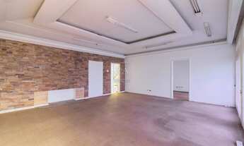 Imagem 4: Excelente imóvel no Alto da Rua XV, com dois pavimentos