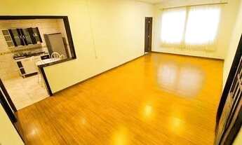 Imagem 3: EXCELENTE CASA EM REGIÃO PRIVILEGIADA PROXIMA AO CENTRO DE CURITIBA