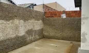 Imagem 4: Casa para Locação em Bauru, Vargem Limpa I, 2 dormitórios, 1 banheiro, 2 vagas