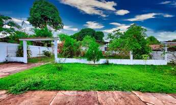 Imagem: Casa 2 quartos à com piscina e terreno