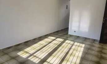 Imagem 2: Encantadora Casa de 3 Quartos no Rio Pequeno: Seu Refúgio Perfeito!